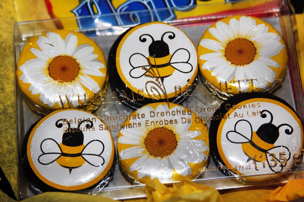 DIY Bee Gift Basket: Ideas for Bee-Lovers- Carolina Honeybees