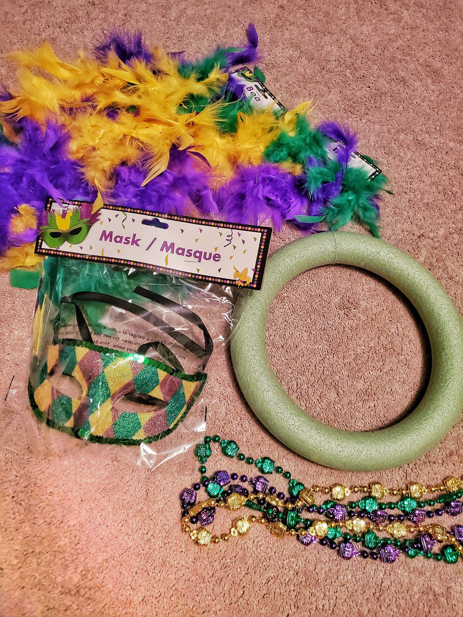 craft outlet mardi gras